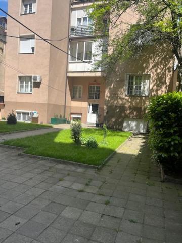 Apartment Carpe Diem In Belgrado Exterior foto